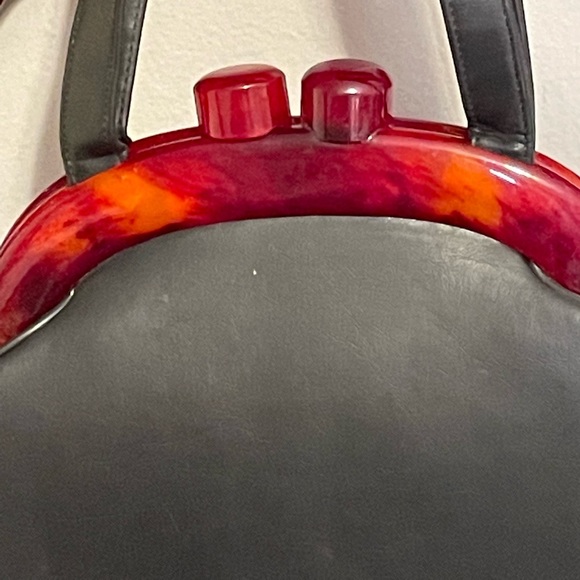 Vintage Mid Century Faux Leather and Bakelite Handbag - Picture 2 of 8